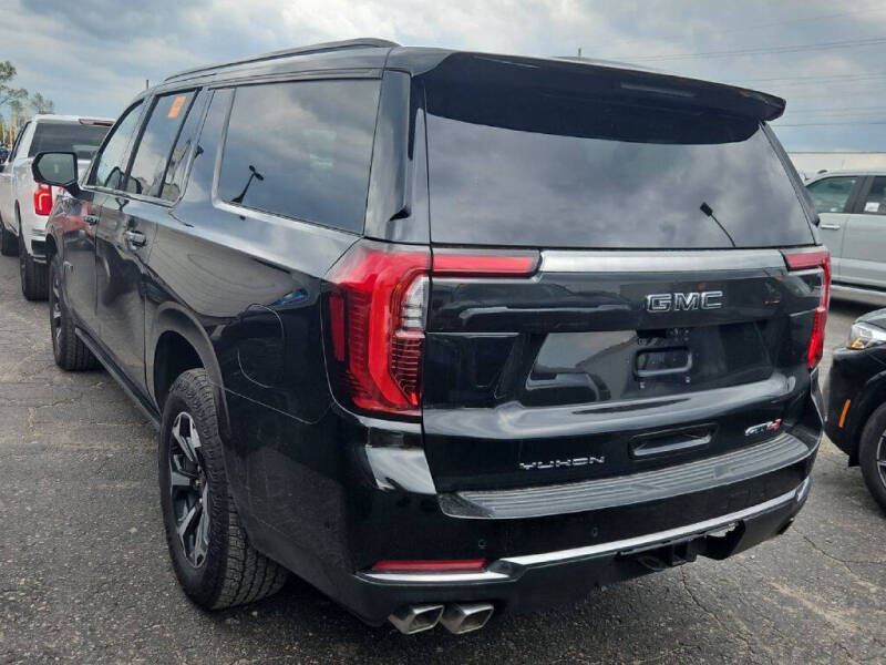 gmc yukon xl 2025 1GKS2HR84SR357629 image gmc yukon xl 2025 1GKS2HR84SR357629 image